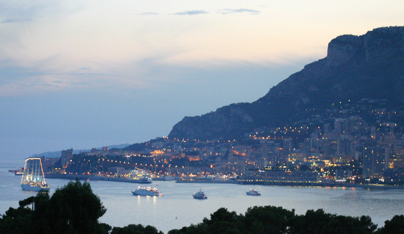 Montecarlo al tramonto